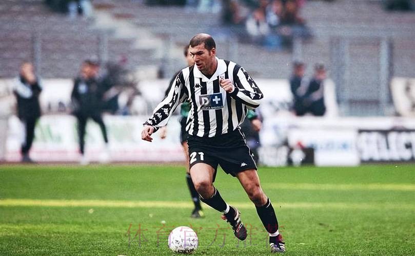 齐达内:会像今天一样全力以赴 直到联赛最后一刻 齐达内:会像今天一样全力以赴 直到联赛最后一刻